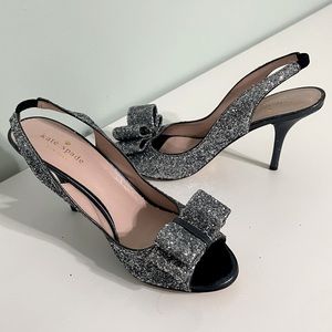 NWT Kate Spade Charm Glitter Sling Back Bow Heels
